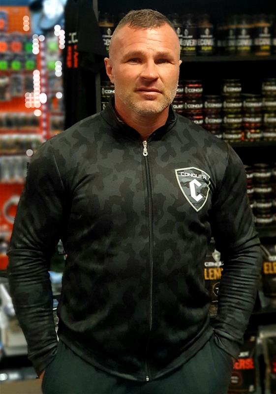 CONQUER MIKINA ZIP BLACK CAMO XXL